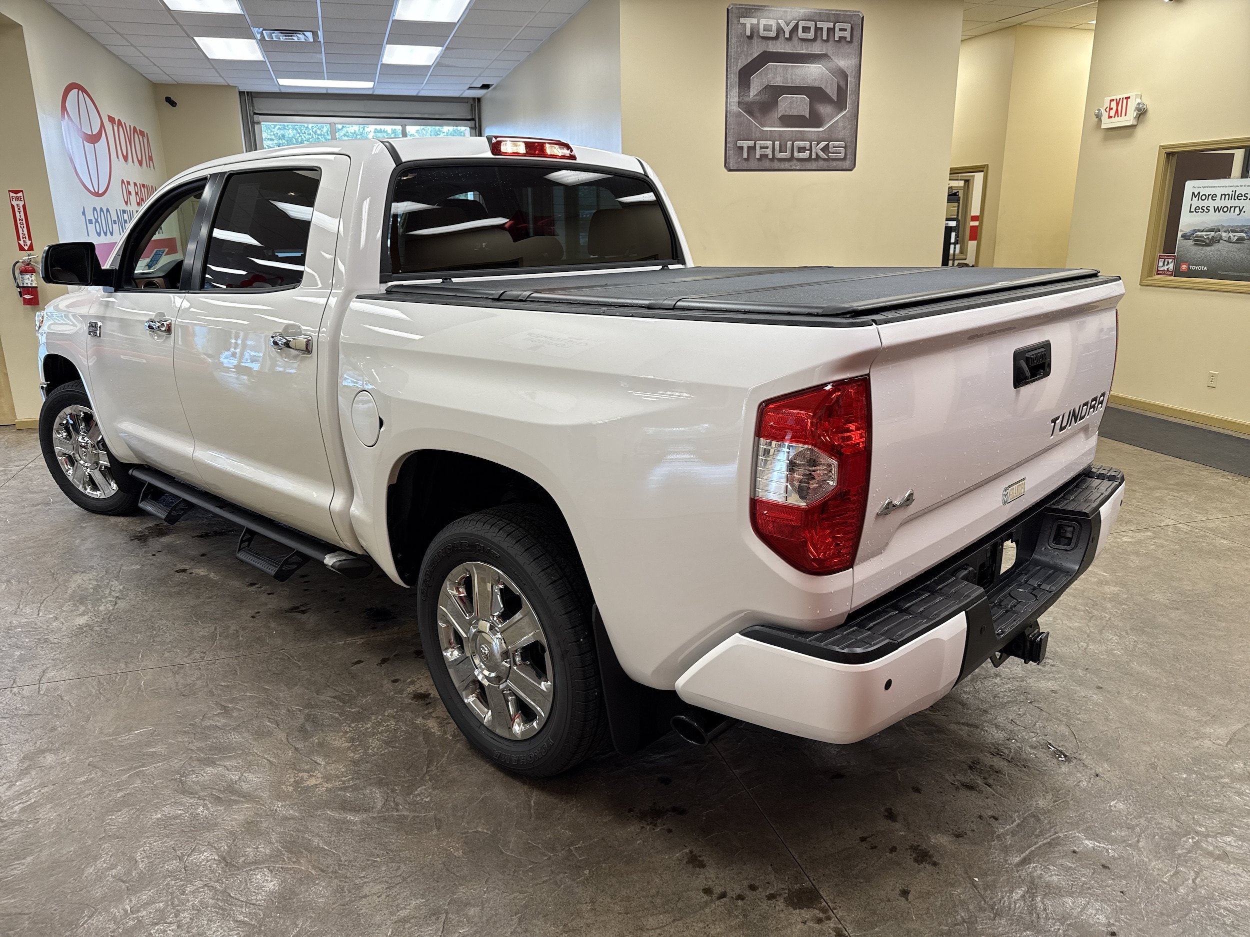 Used 2019 Toyota Tundra 1794 Edition AWD/4WD image 11
