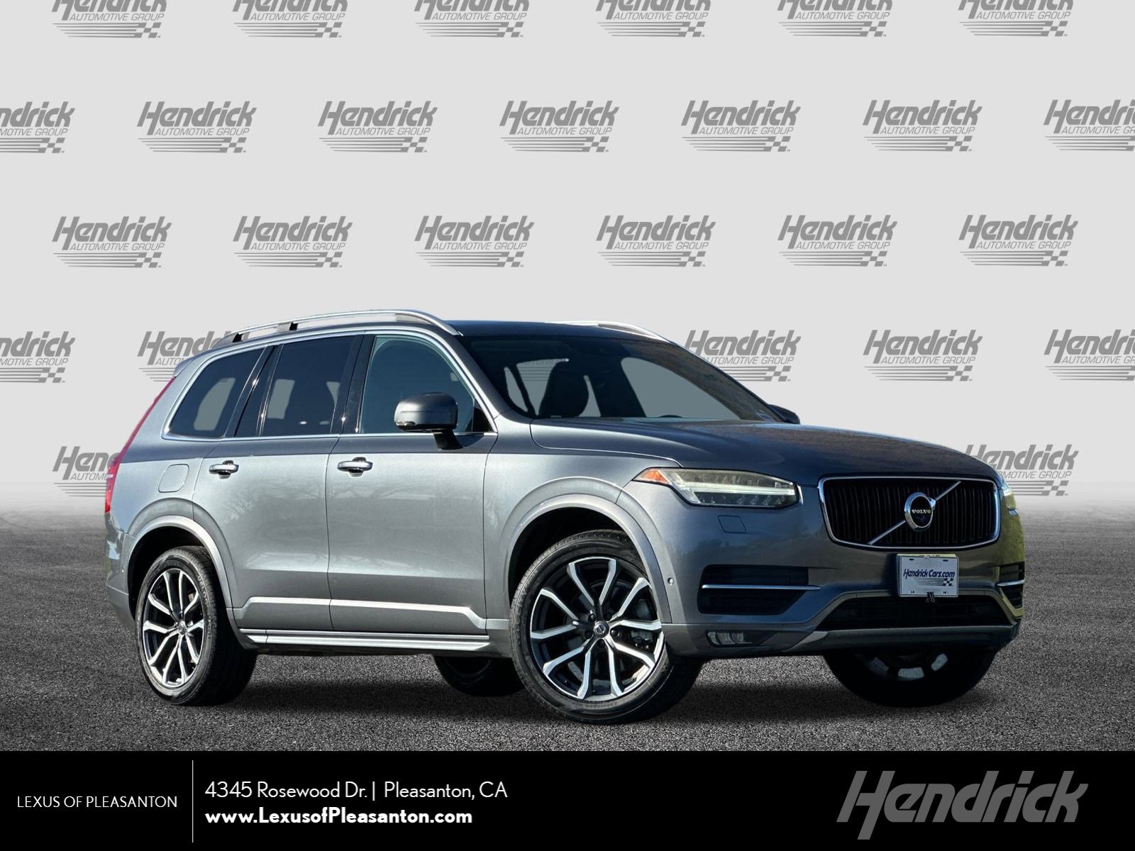 Used 2016 Volvo XC90 T6 Momentum w/ Momentum Plus Package image 1