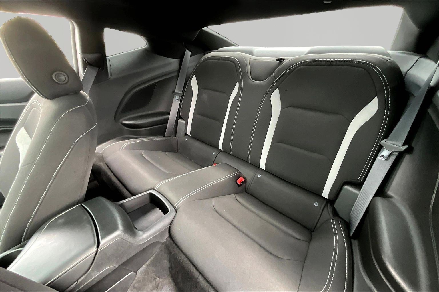 Used 2024 Chevrolet Camaro LT RWD image 20