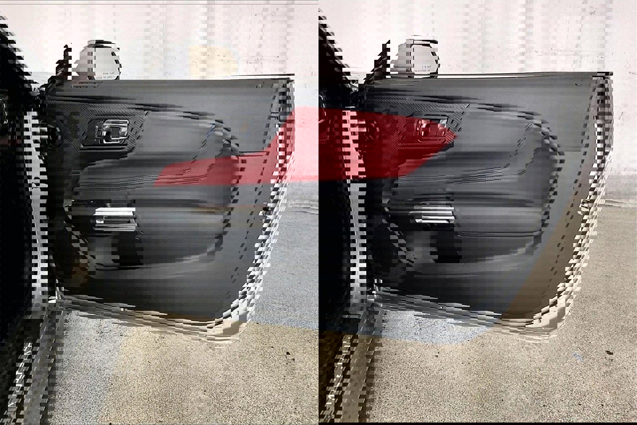 Used 2025 Ford Mustang GT Premium image 23