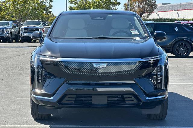 New 2027 Cadillac Optiq Luxury RWD image 8