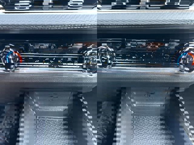 New 2026 Chevrolet Equinox LT w/ Convenience Package II image 13