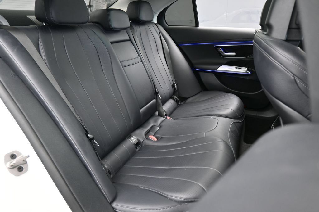 Used 2025 Mercedes-Benz E 350 Sedan image 49