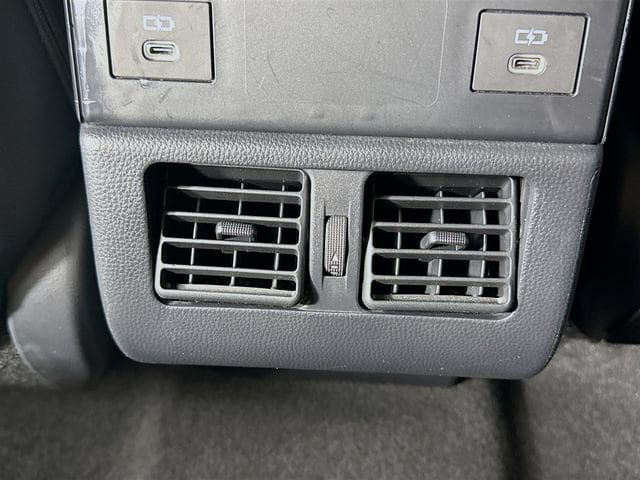 Certified 2024 Toyota bZ4X AWD image 27