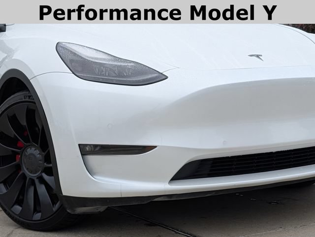 Used 2022 Tesla Model Y Performance AWD/4WD image 3