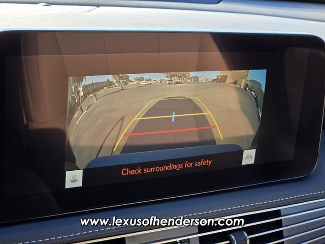 Certified 2023 Lexus LS 500 w/ Accessory Package (Z1) RWD image 27