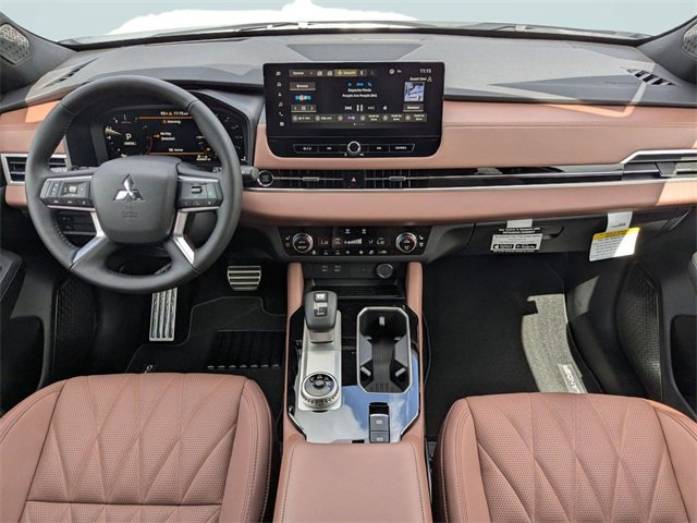 New 2025 Mitsubishi Outlander SEL image 14