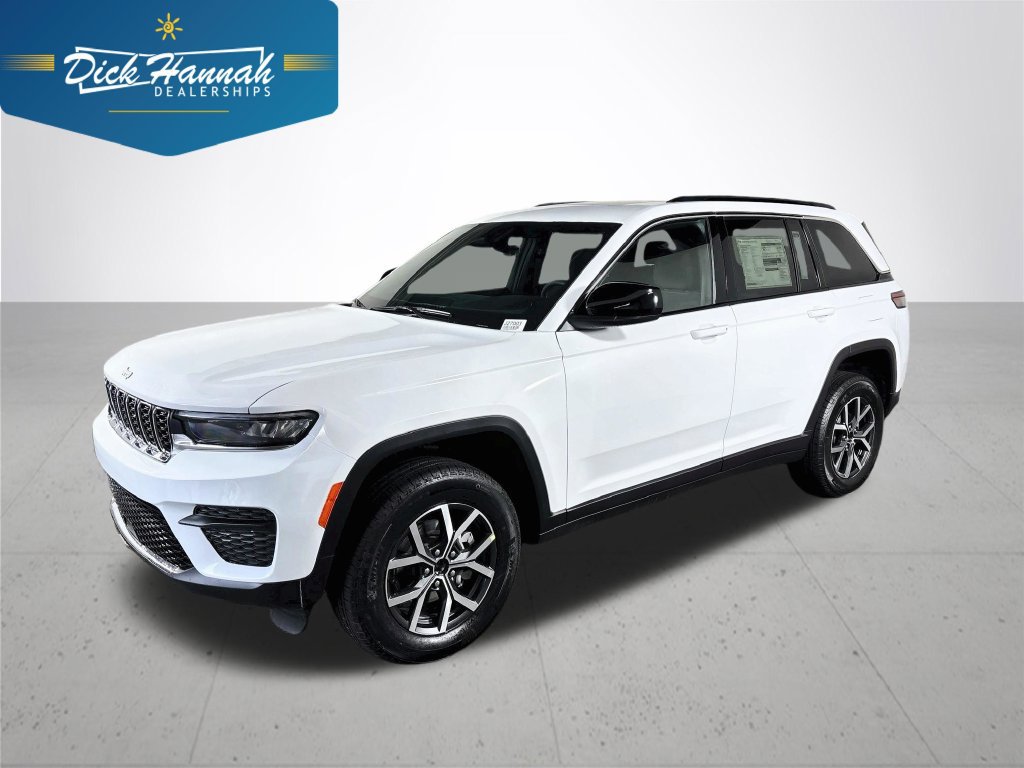 New 2027 Jeep Grand Cherokee Laredo X AWD/4WD image 1