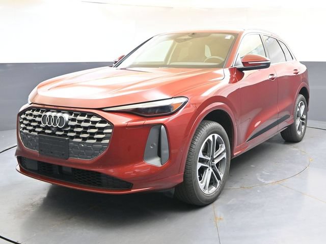 Used 2025 Audi Q5 Premium Plus w/ Premium Plus