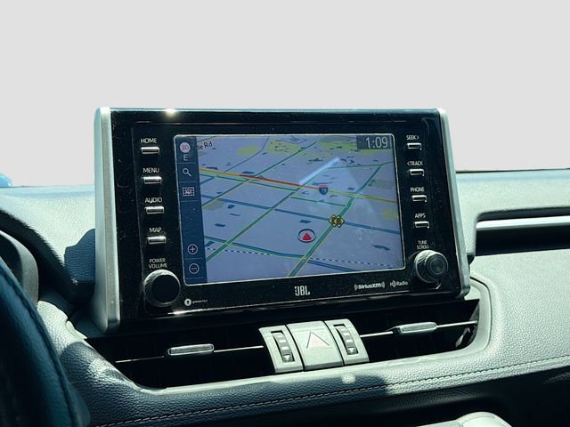 Used 2020 Toyota RAV4 Limited AWD/4WD image 31