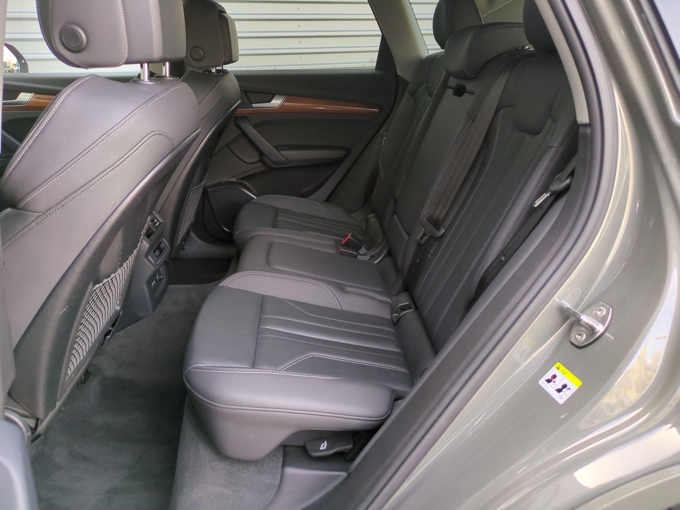 Used 2023 Audi Q5 e Premium w/ Convenience Package AWD/4WD image 25