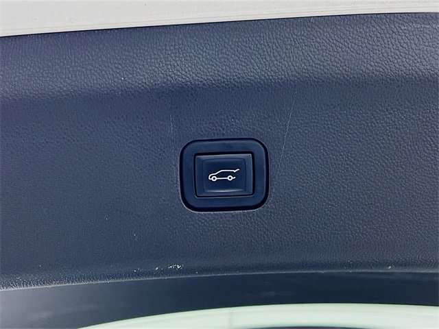 Used 2023 Buick Enclave Avenir w/ Avenir Technology Package image 29