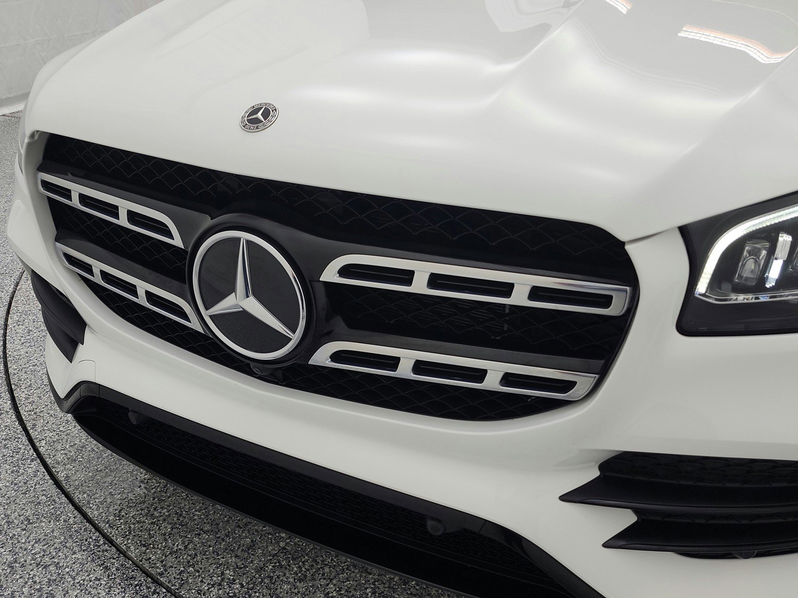 Used 2023 Mercedes-Benz GLS 450 4MATIC image 18