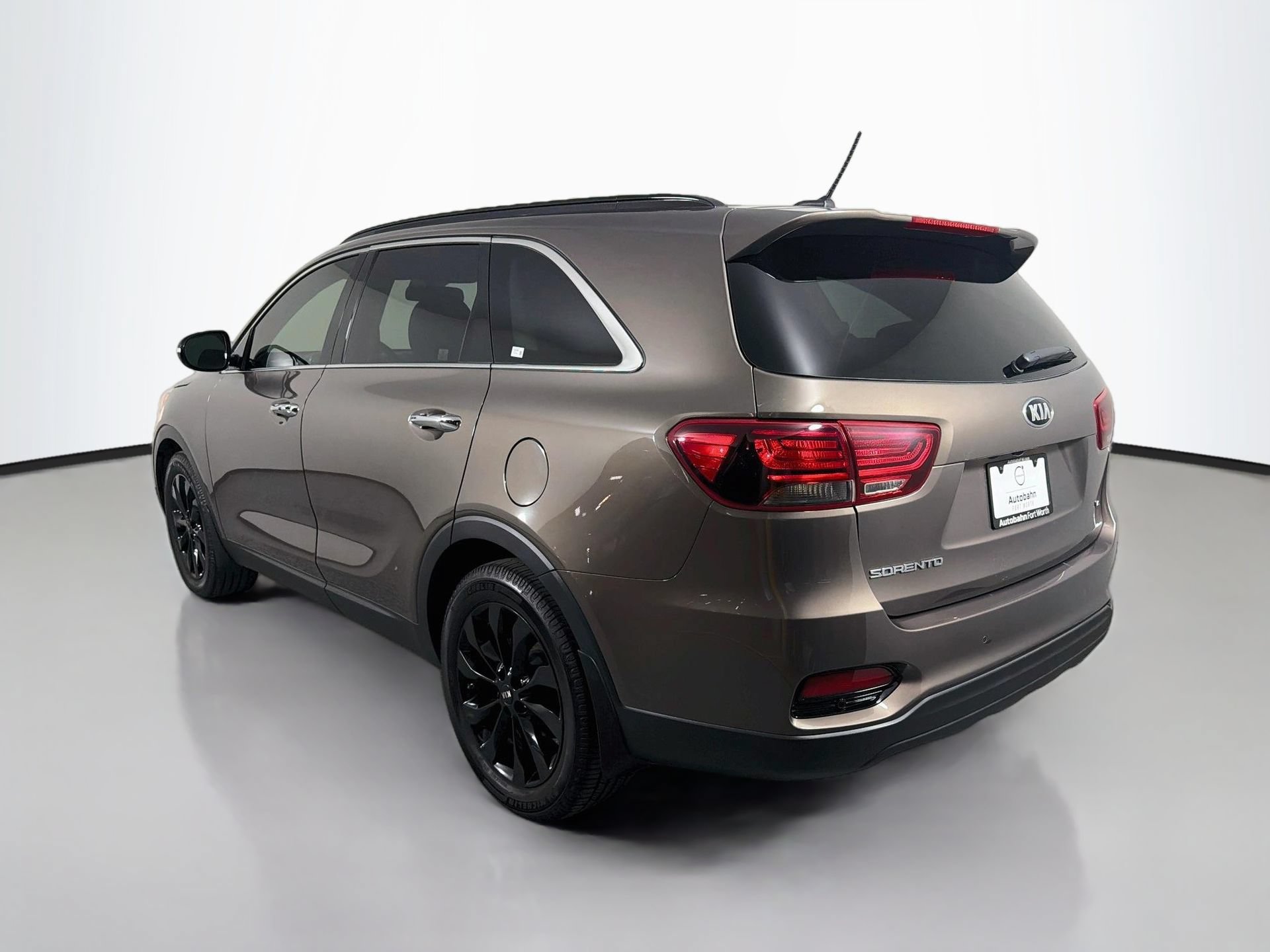 Used 2020 Kia Sorento S FWD image 8
