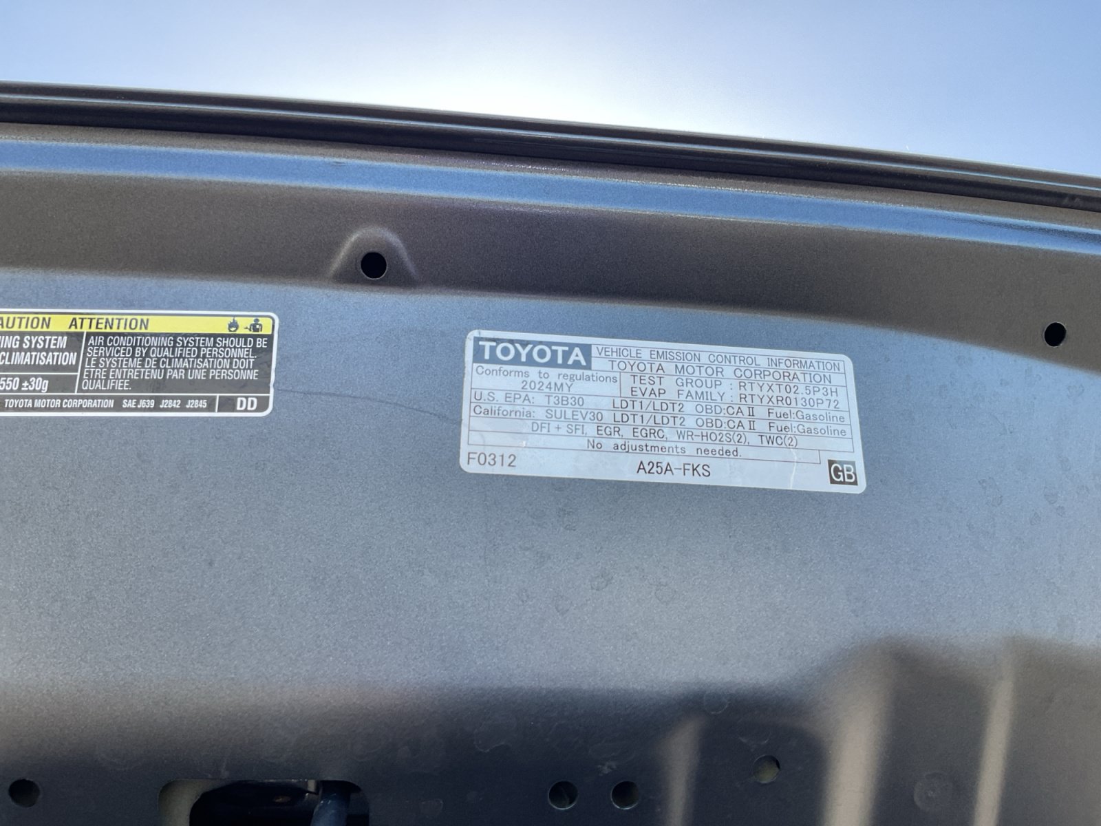 Used 2024 Toyota RAV4 LE FWD image 24