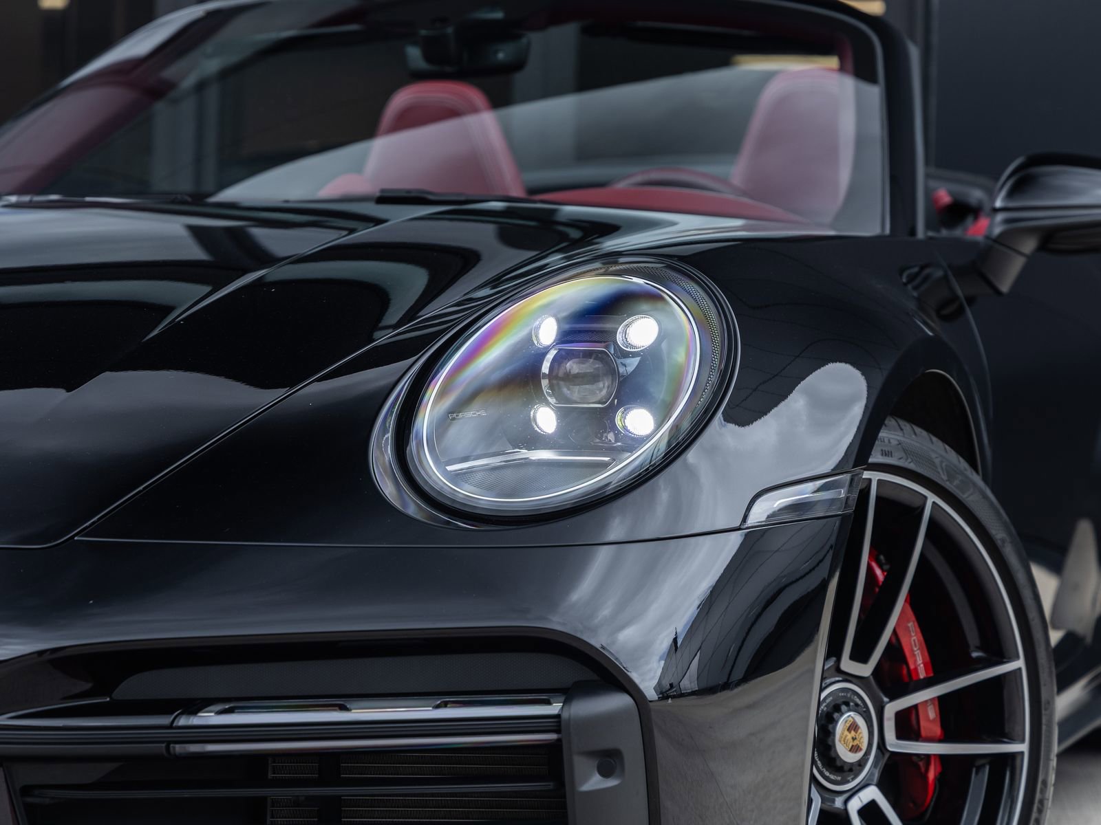 Certified 2022 Porsche 911 Turbo image 18