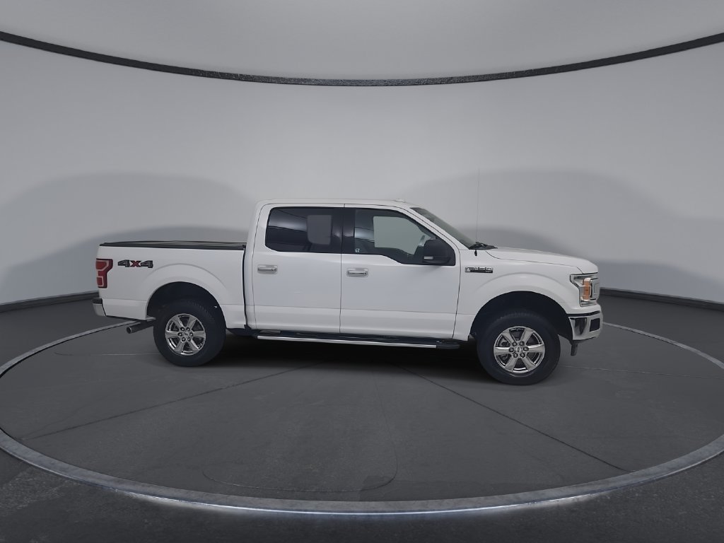 Used 2018 Ford F150 XLT w/ Equipment Group 302A Luxury AWD/4WD image 18
