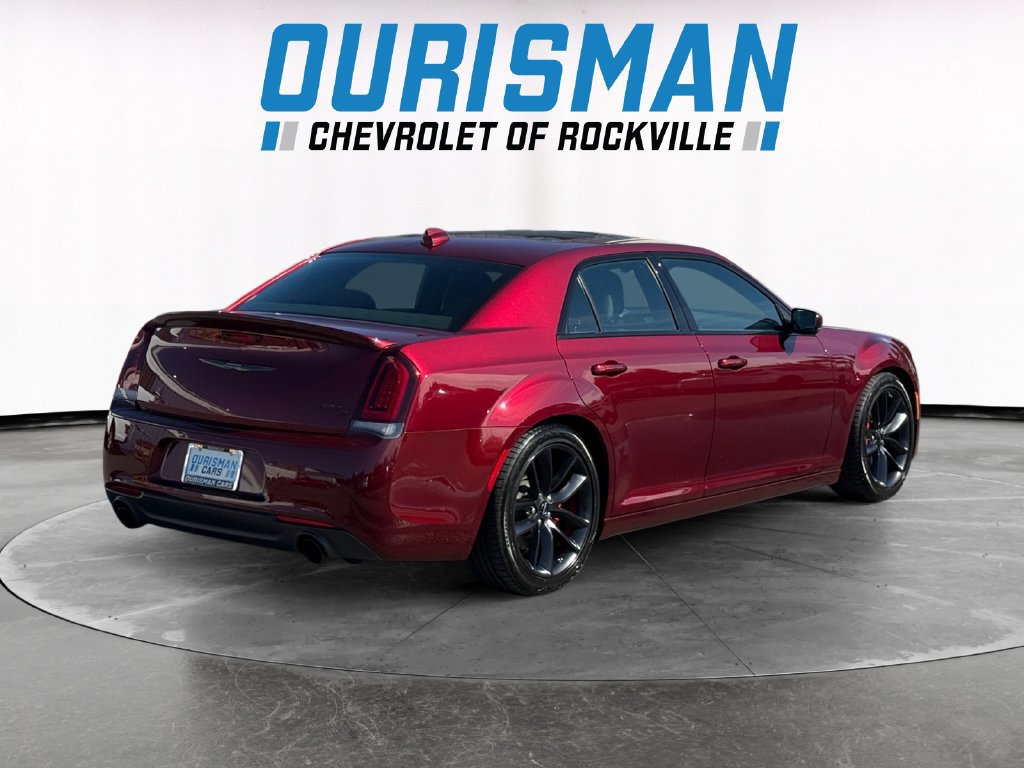 Used 2023 Chrysler 300 C RWD image 6