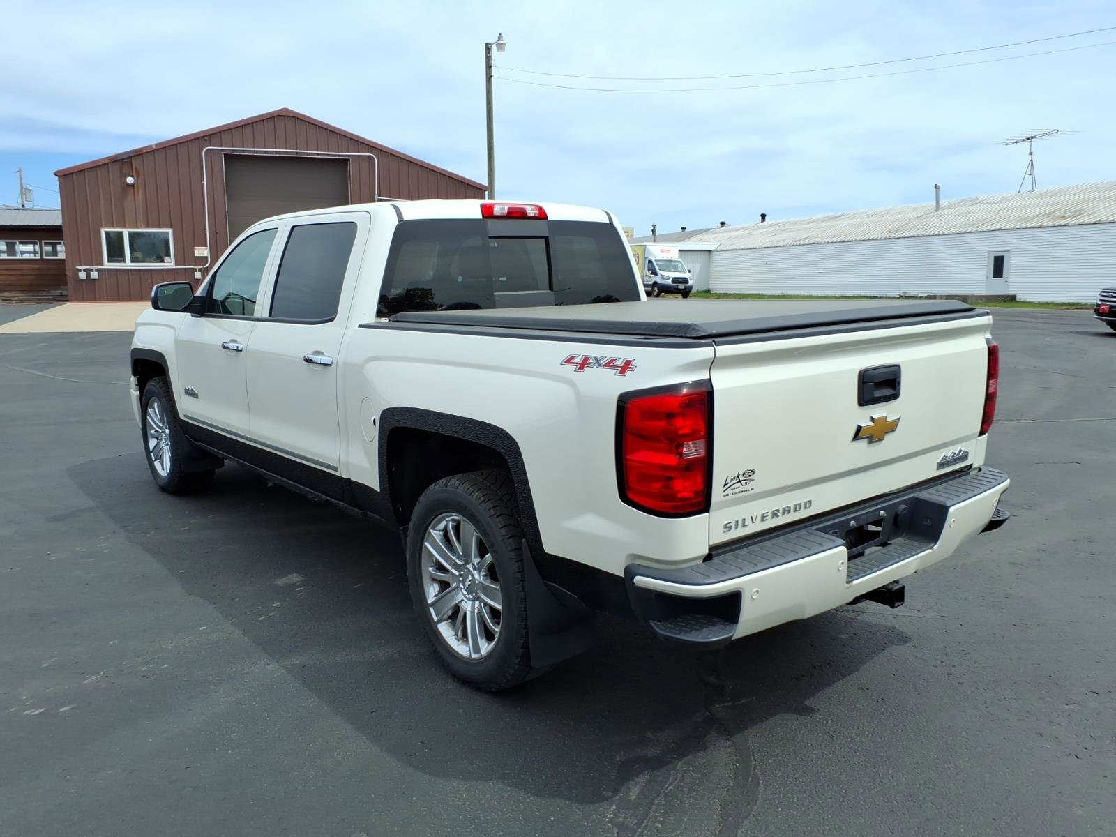 Used 2014 Chevrolet Silverado 1500 High Country w/ High Country Premium Package AWD/4WD image 4