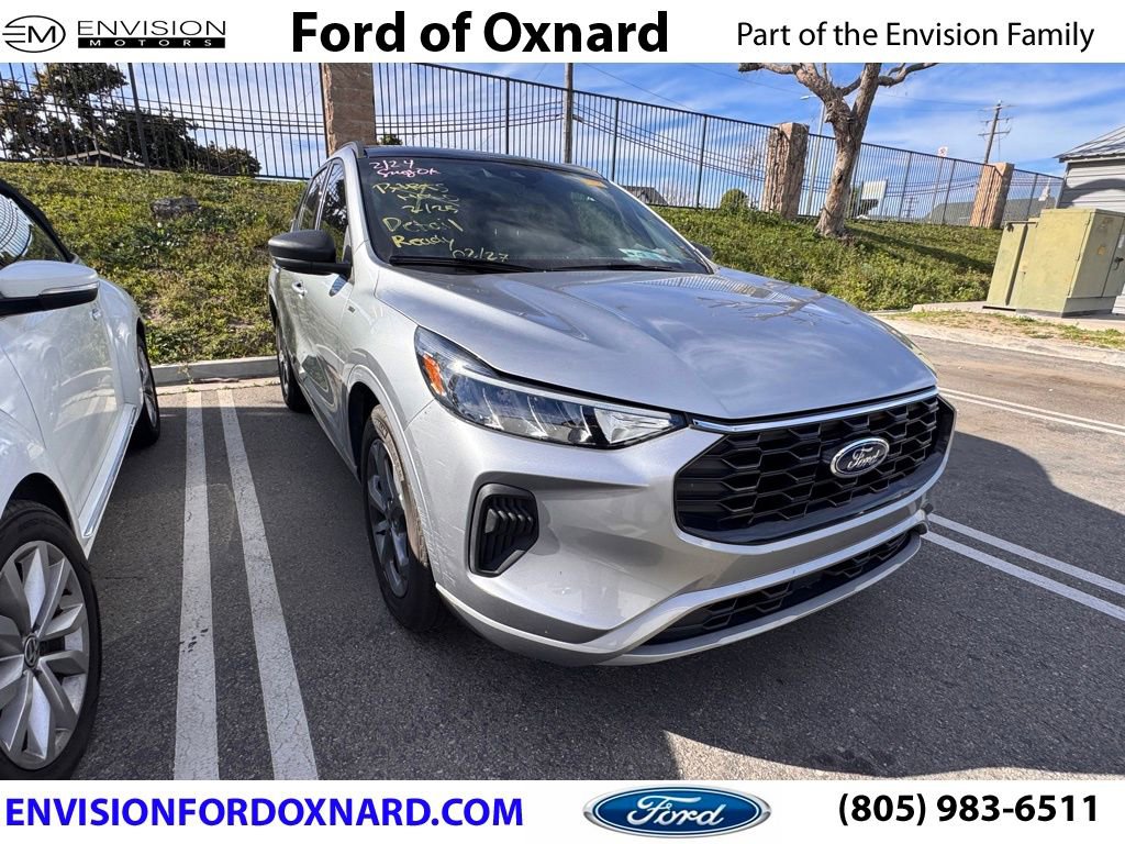 Used 2024 Ford Escape ST-Line w/ Tech Pack #1