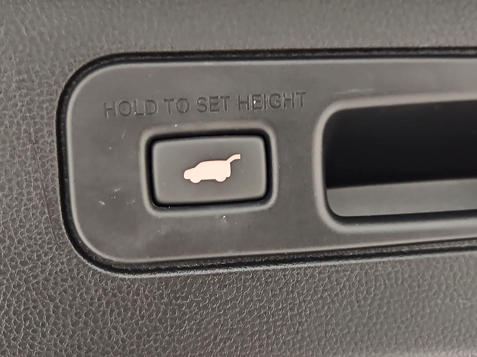Used 2025 Honda Pilot Elite image 25