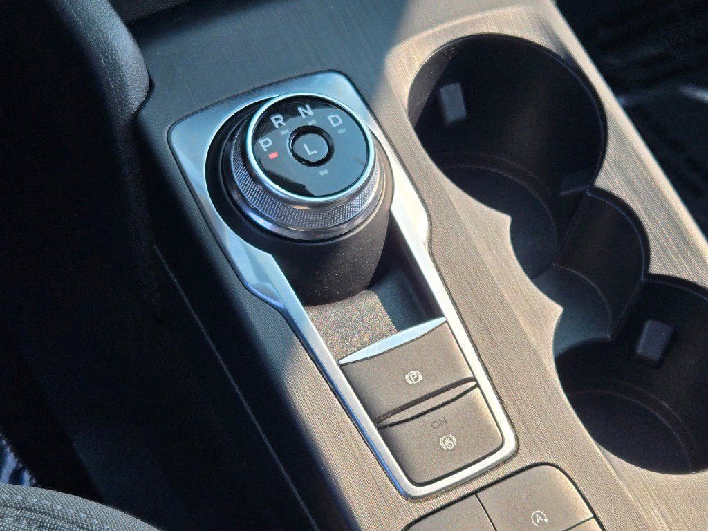 Used 2022 Ford Escape SE w/ SE Sport Appearance Package FWD image 26