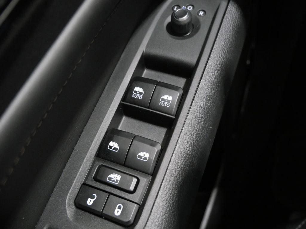 Used 2023 Jeep Compass Limited w/ Elite Group for (Red) Edition AWD/4WD image 14