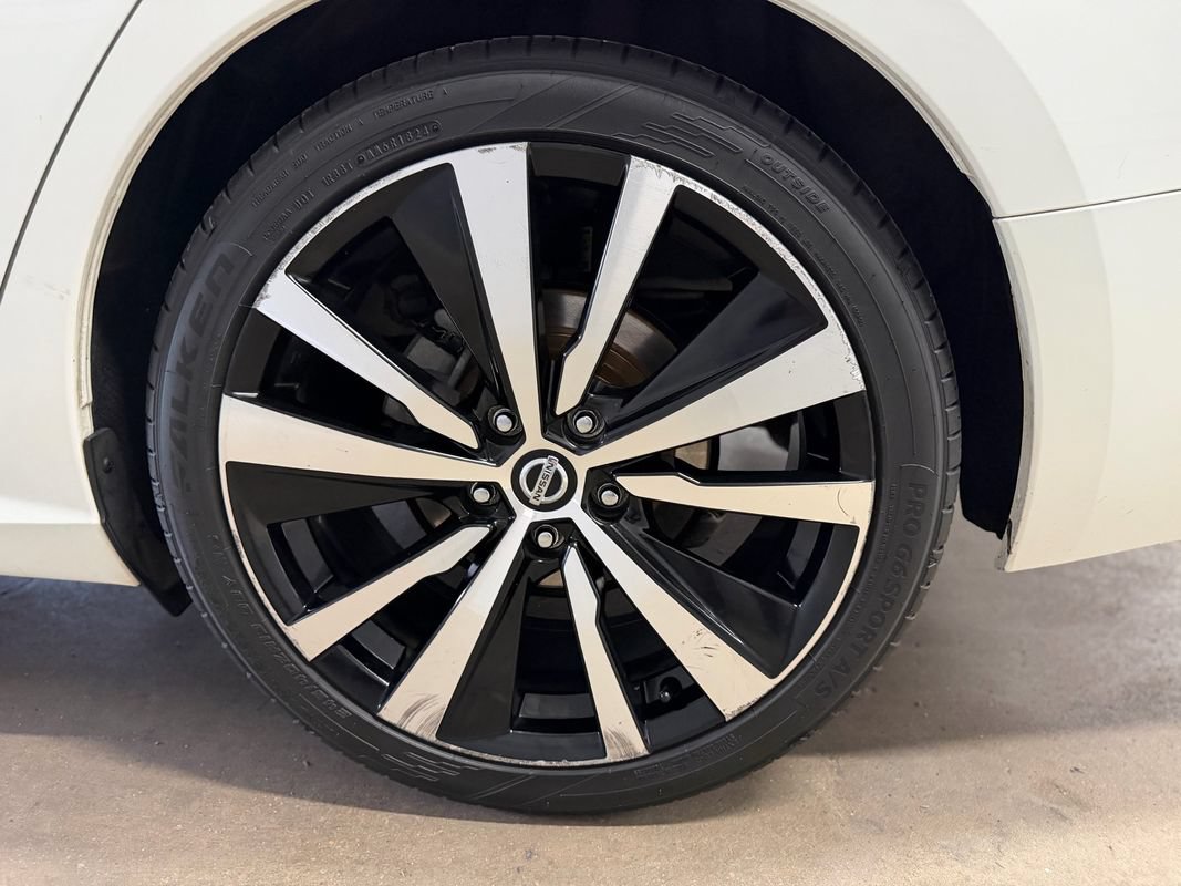 Used 2020 Nissan Altima 2.5 SR FWD image 31