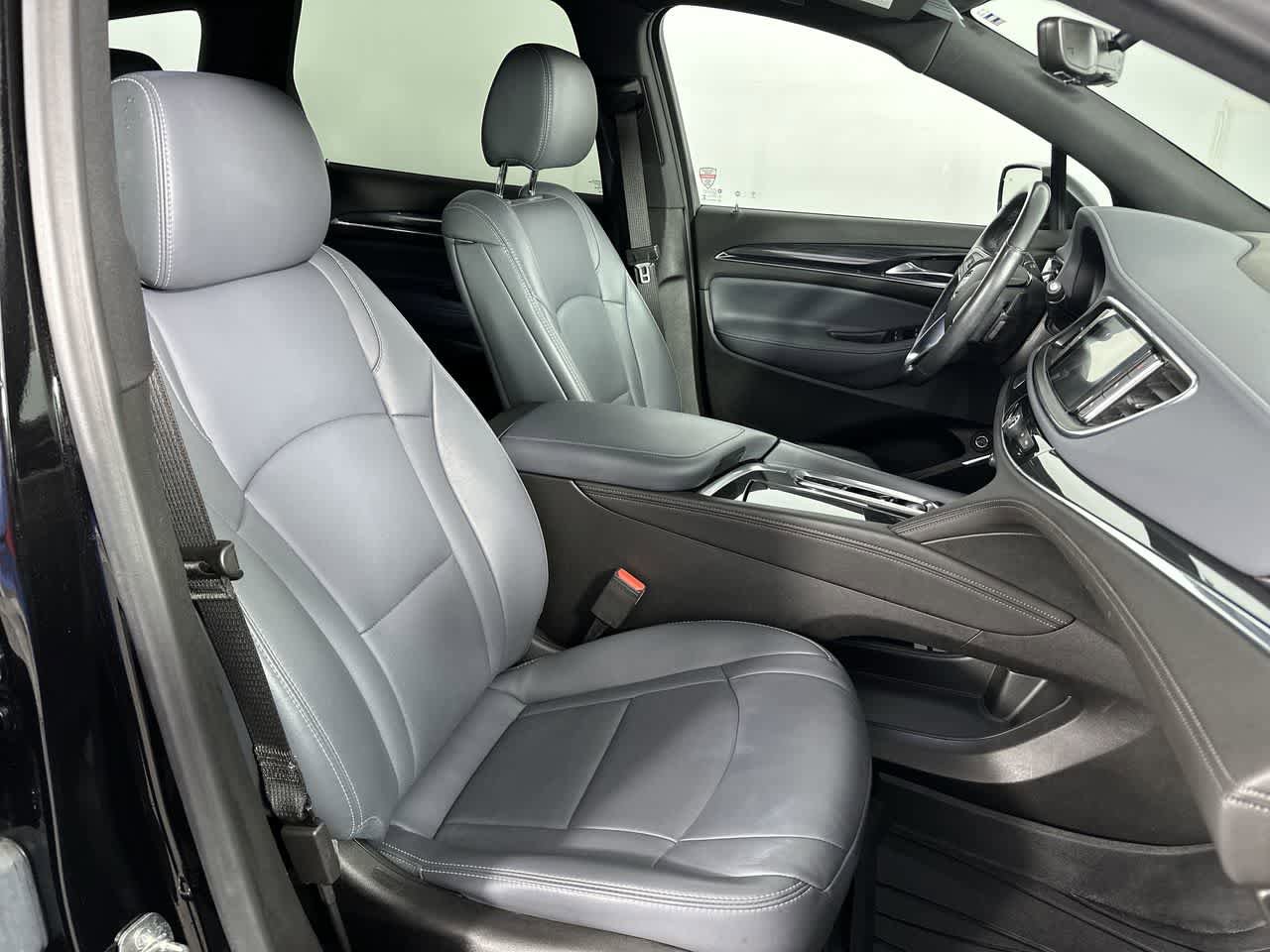 Used 2022 Buick Enclave Essence w/ Sport Touring Edition AWD/4WD image 19