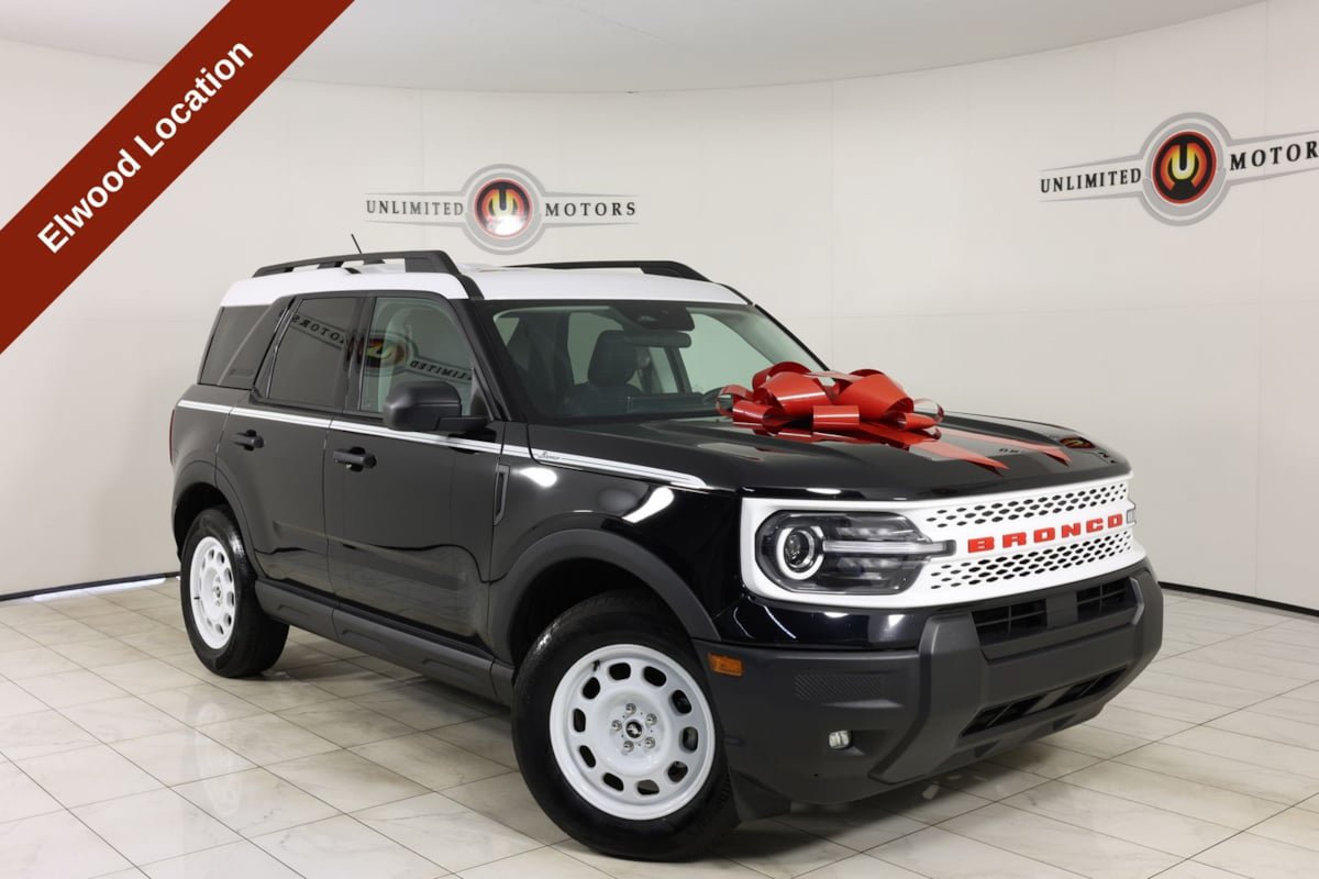 Used 2025 Ford Bronco Sport Heritage w/ Convenience Package AWD/4WD image 1