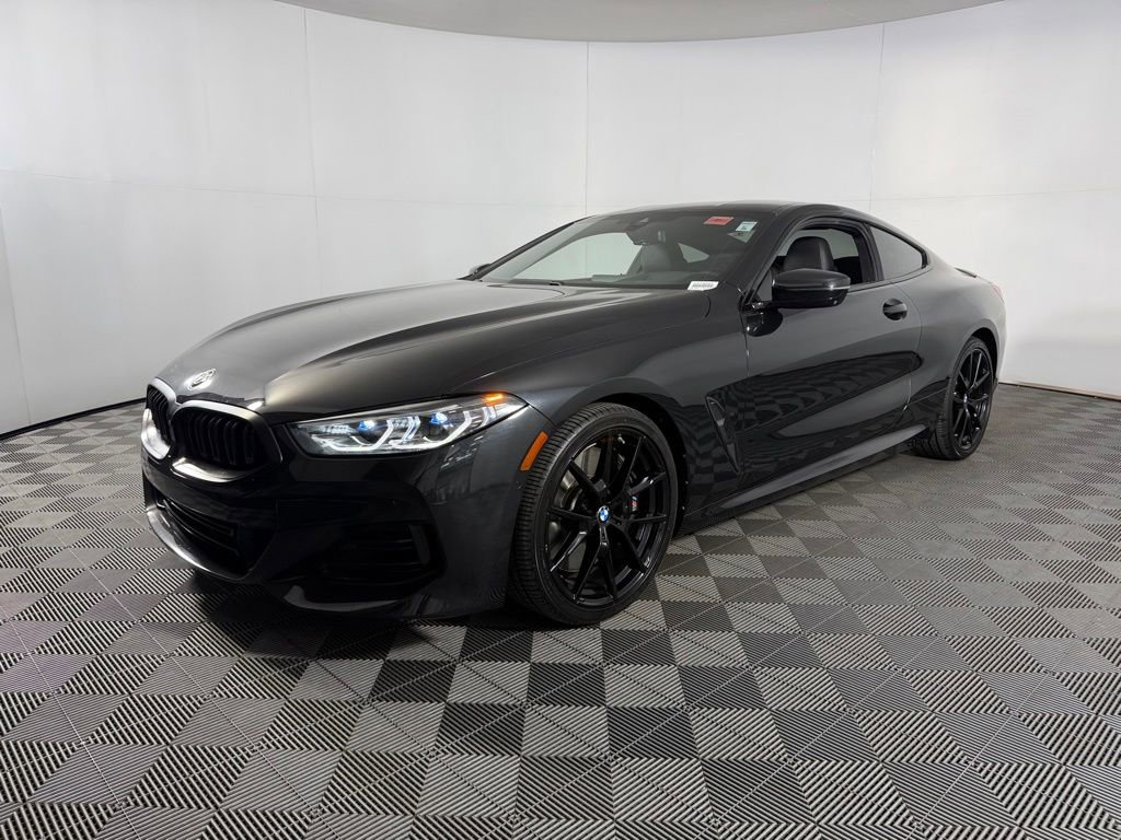 Used 2023 BMW 840i Coupe w/ M Sport Professional Package RWD image 3