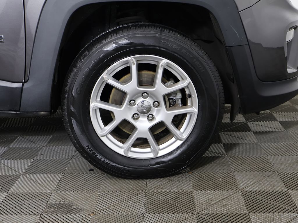 Used 2020 Jeep Renegade Sport w/ Sport Appearance Group AWD/4WD image 18