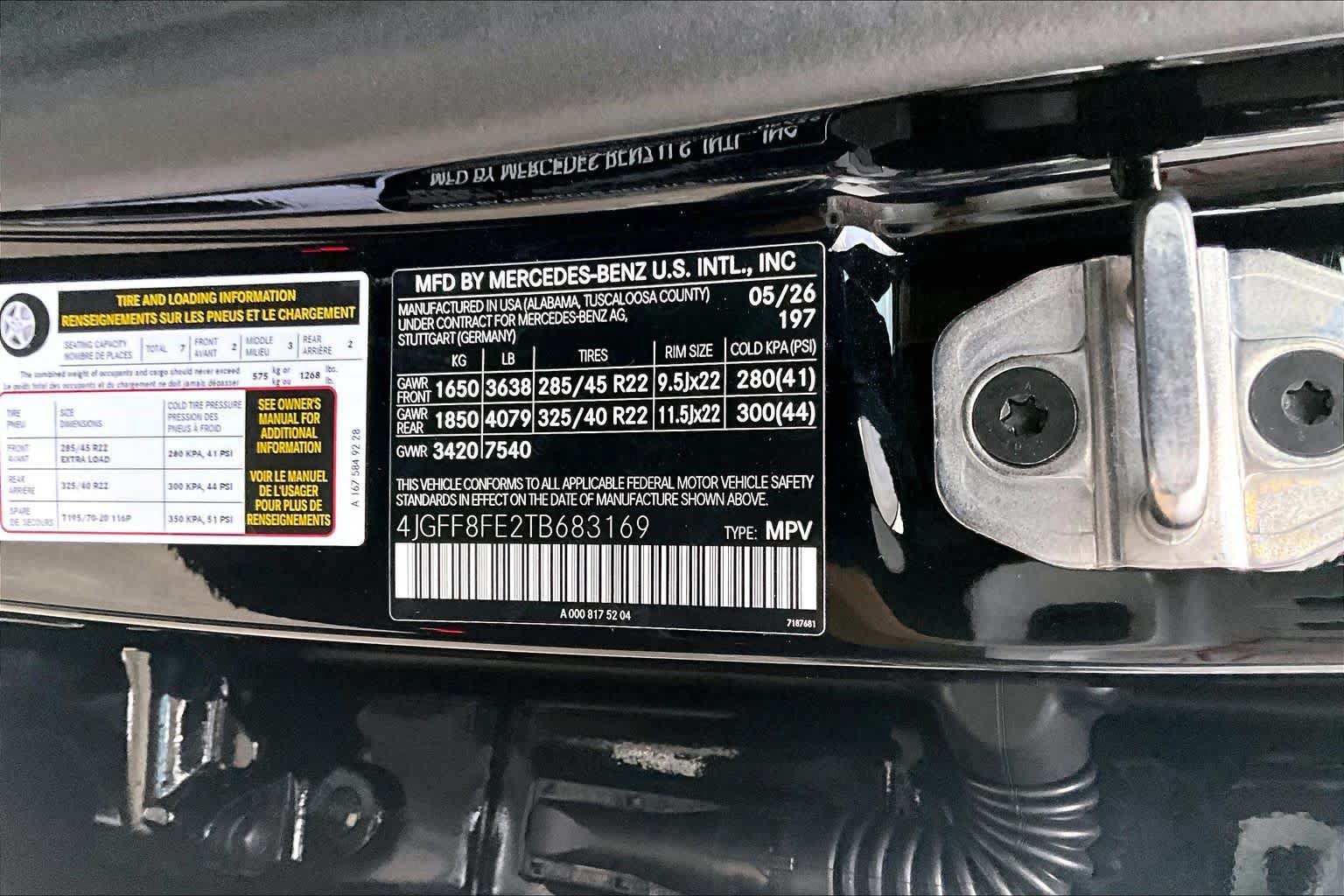 New 2026 Mercedes-Benz GLS 580 4MATIC image 16