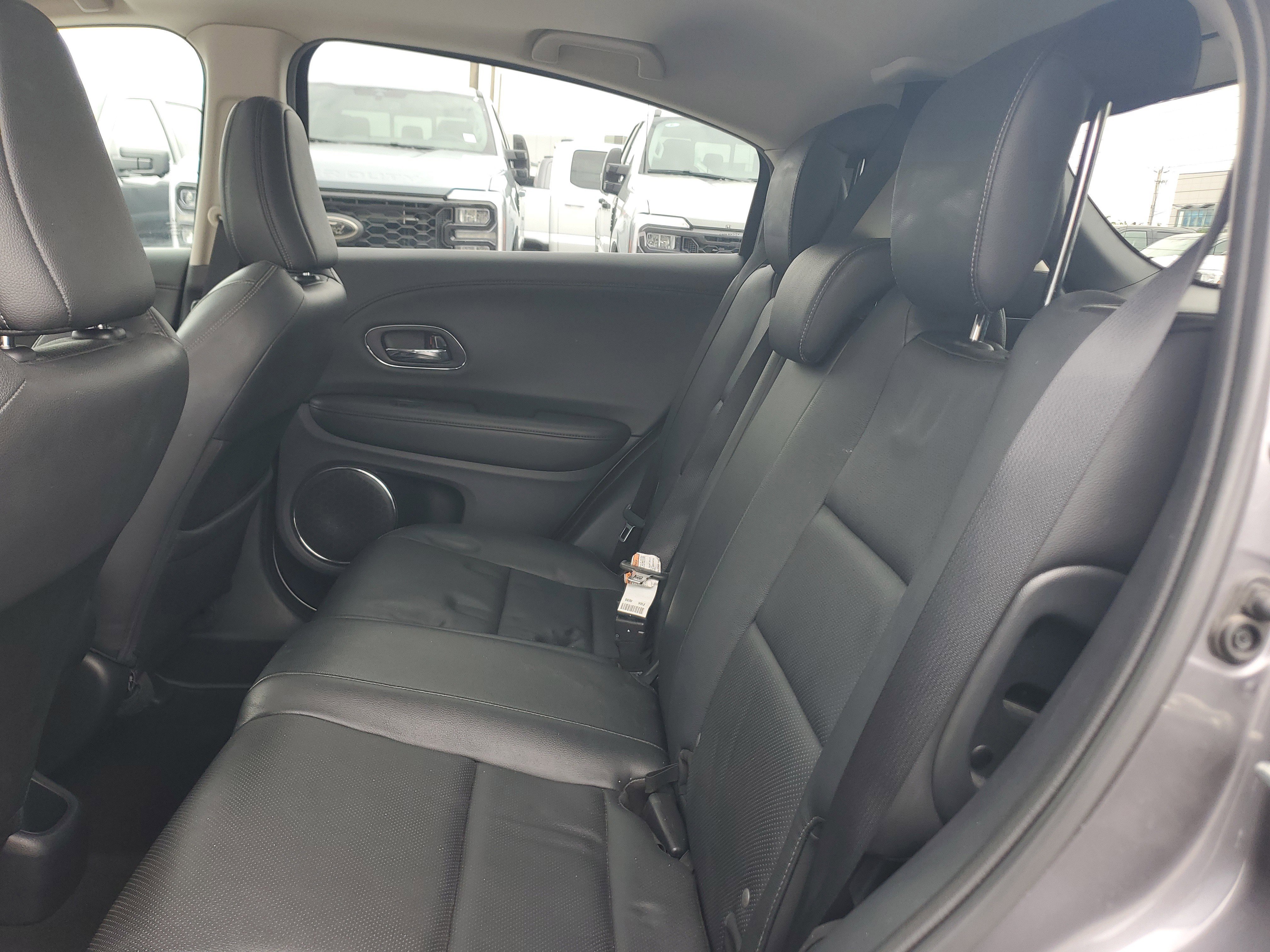 Used 2021 Honda HR-V EX-L image 13