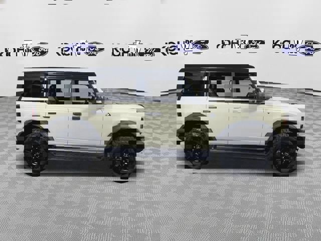 New 2025 Ford Bronco Outer Banks image 9