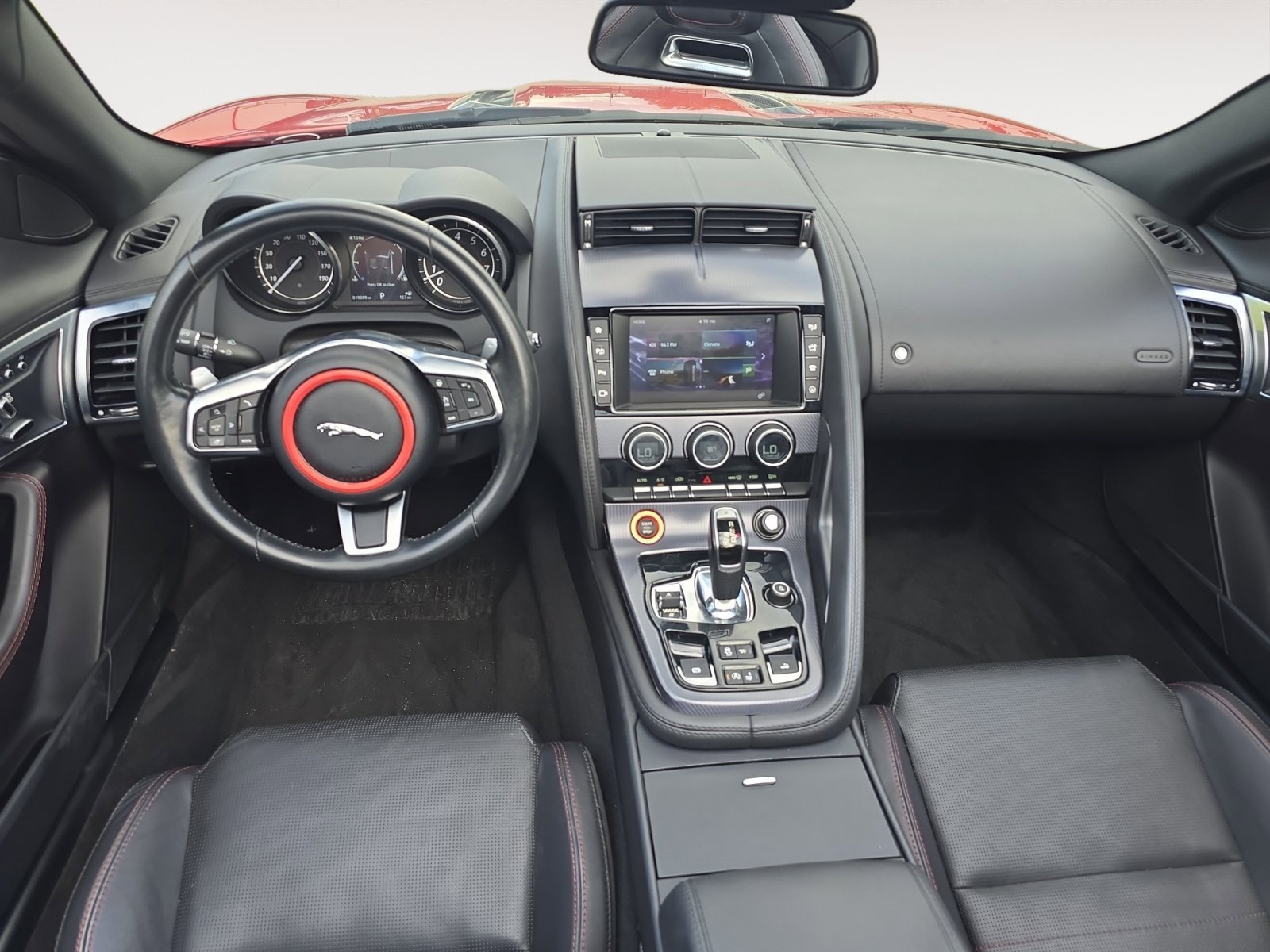 Used 2018 Jaguar F-TYPE R-Dynamic image 5