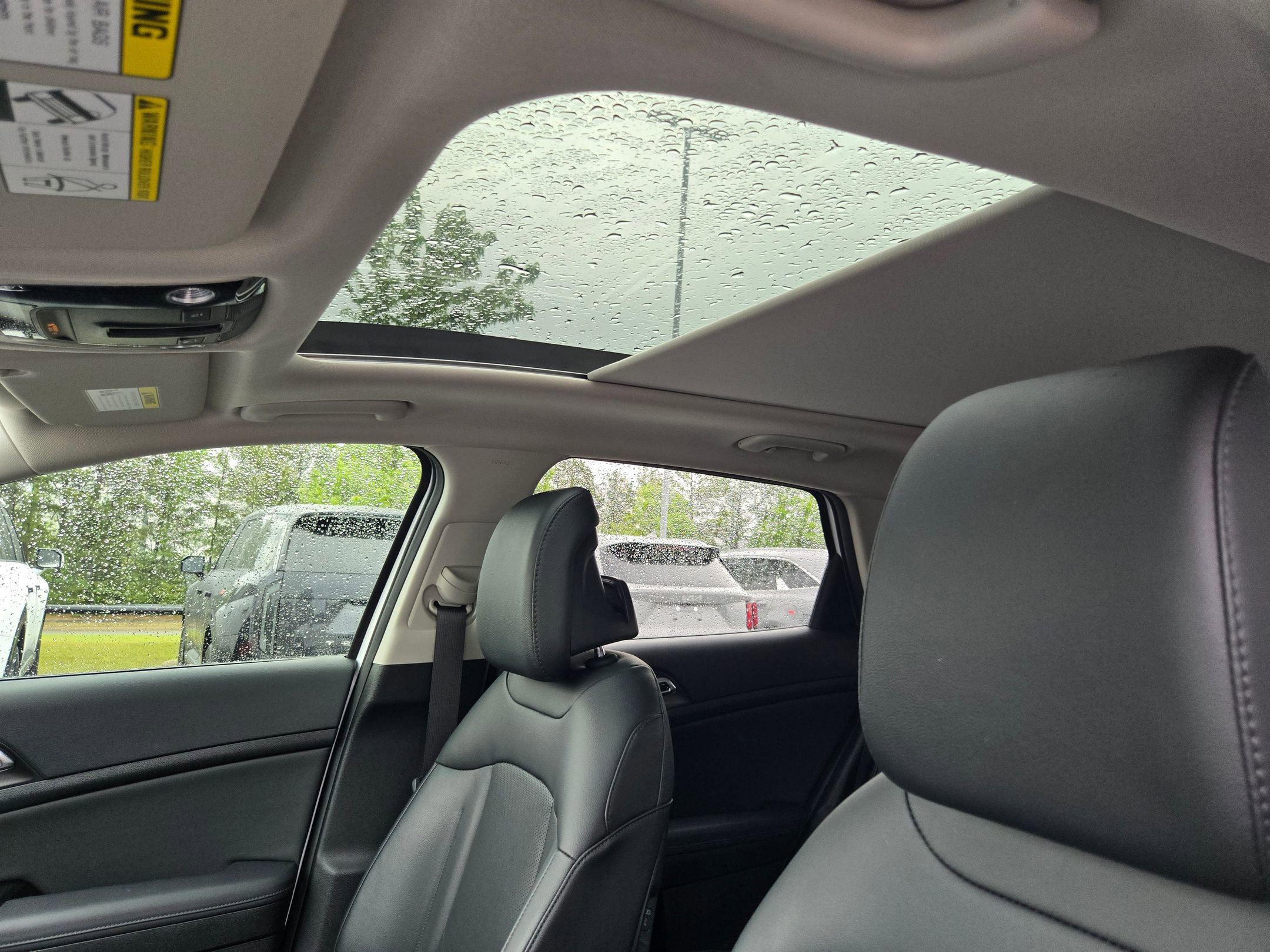 Used 2025 Kia Sportage EX w/ Premium Package FWD image 25