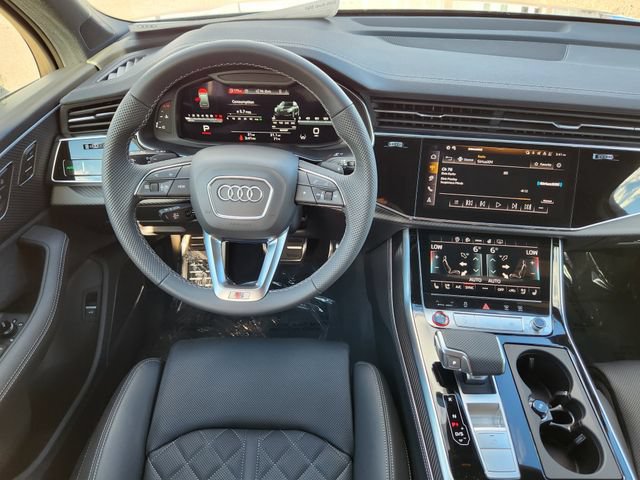 New 2026 Audi SQ7 Premium Plus AWD/4WD image 25