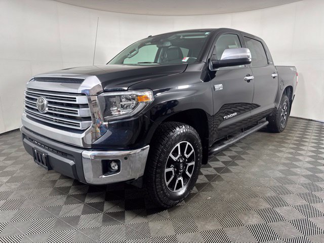 Used 2018 Toyota Tundra Limited w/ Limited Premium Package AWD/4WD image 8