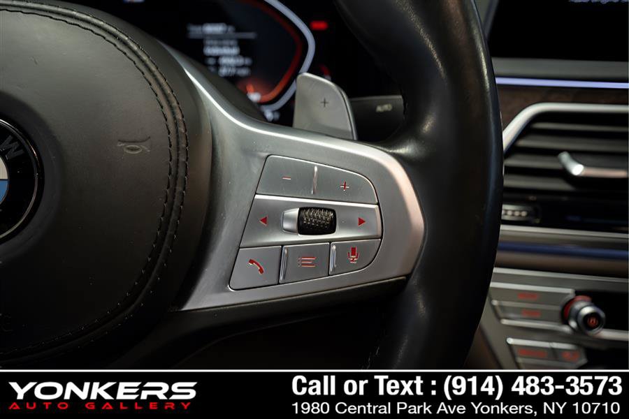 Used 2020 BMW 740i w/ M Sport Package RWD image 49