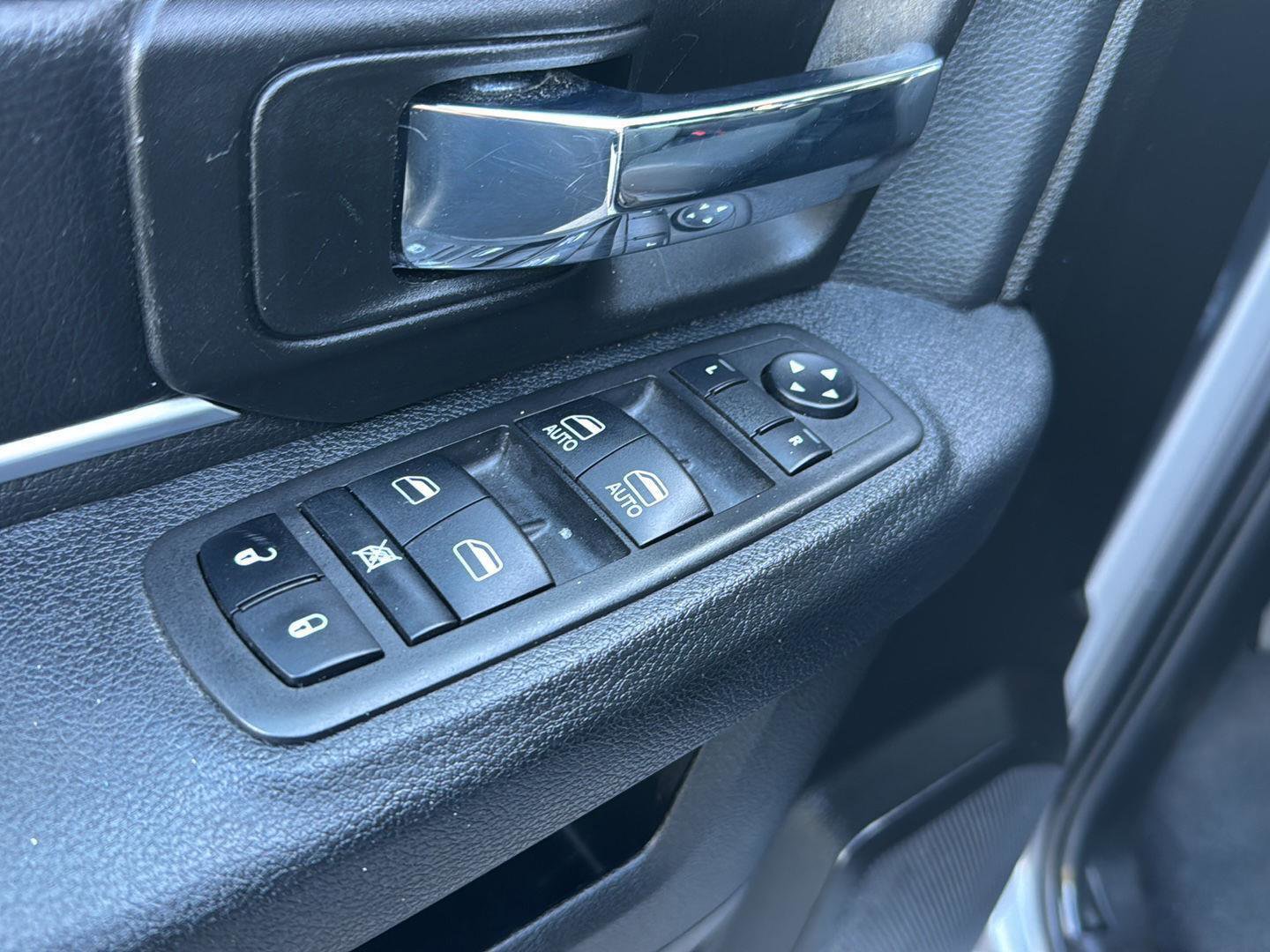 Used 2024 RAM 1500 Classic Warlock image 26