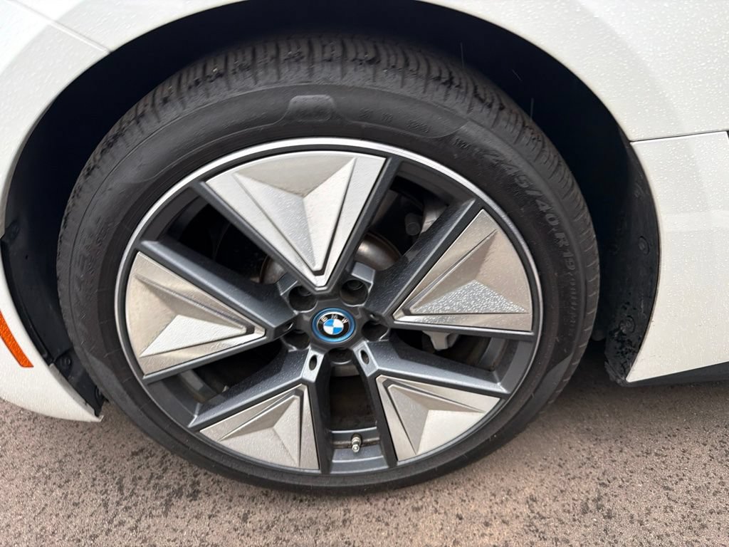 Certified 2023 BMW i4 eDrive40 w/ Premium Package RWD image 9