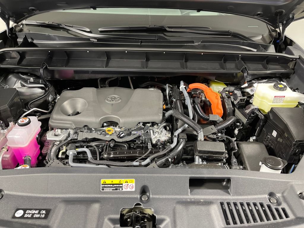 New 2026 Toyota Highlander Platinum image 9