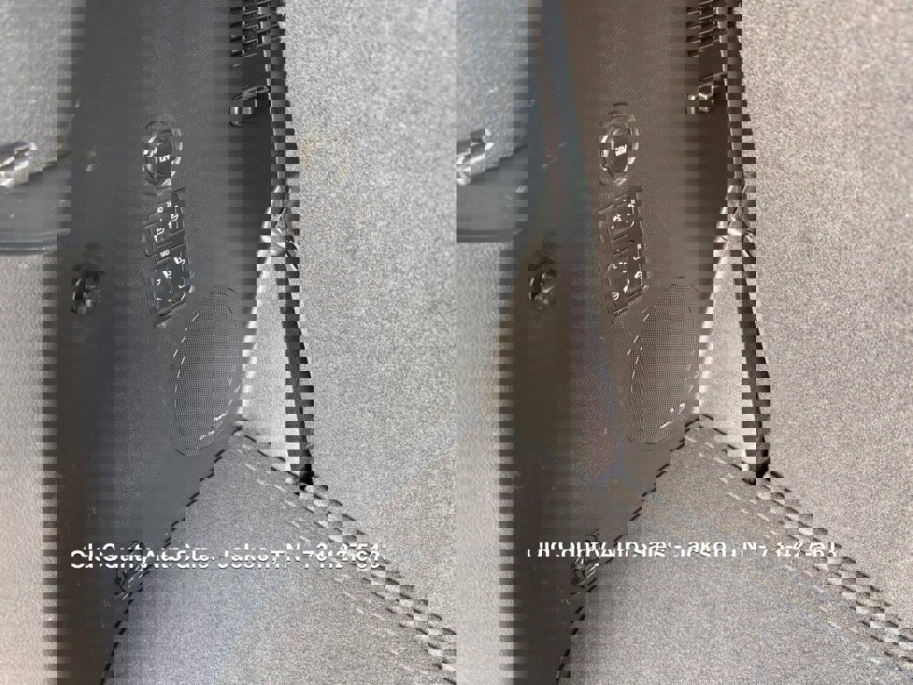 Used 2024 Hyundai Palisade Calligraphy image 17