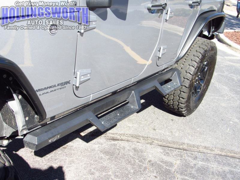 Used 2018 Jeep Wrangler Unlimited Sport image 20