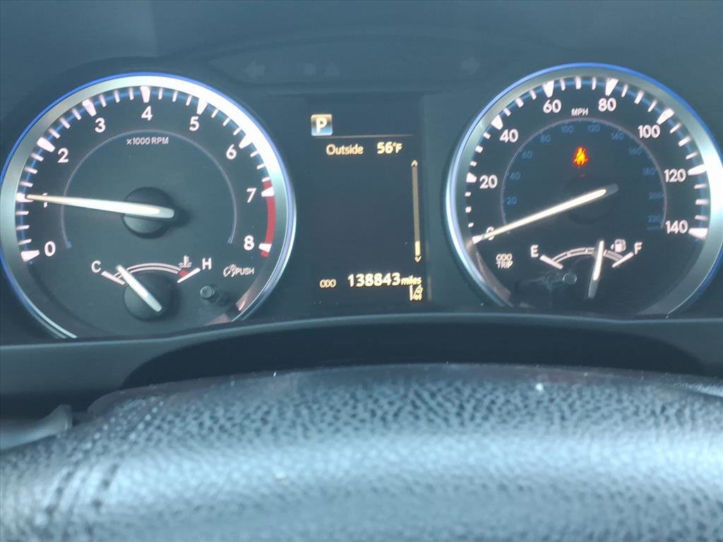 Used 2017 Toyota Highlander SE image 24