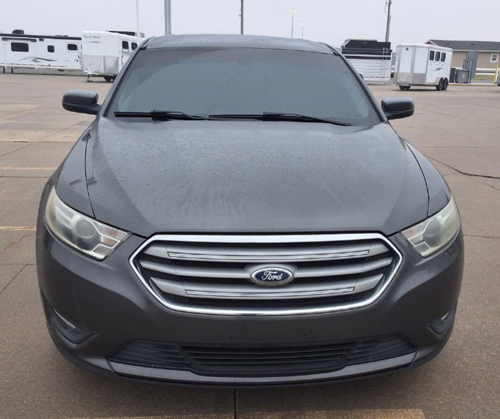 Used 2015 Ford Taurus SEL w/ Equipment Group 201A image 3