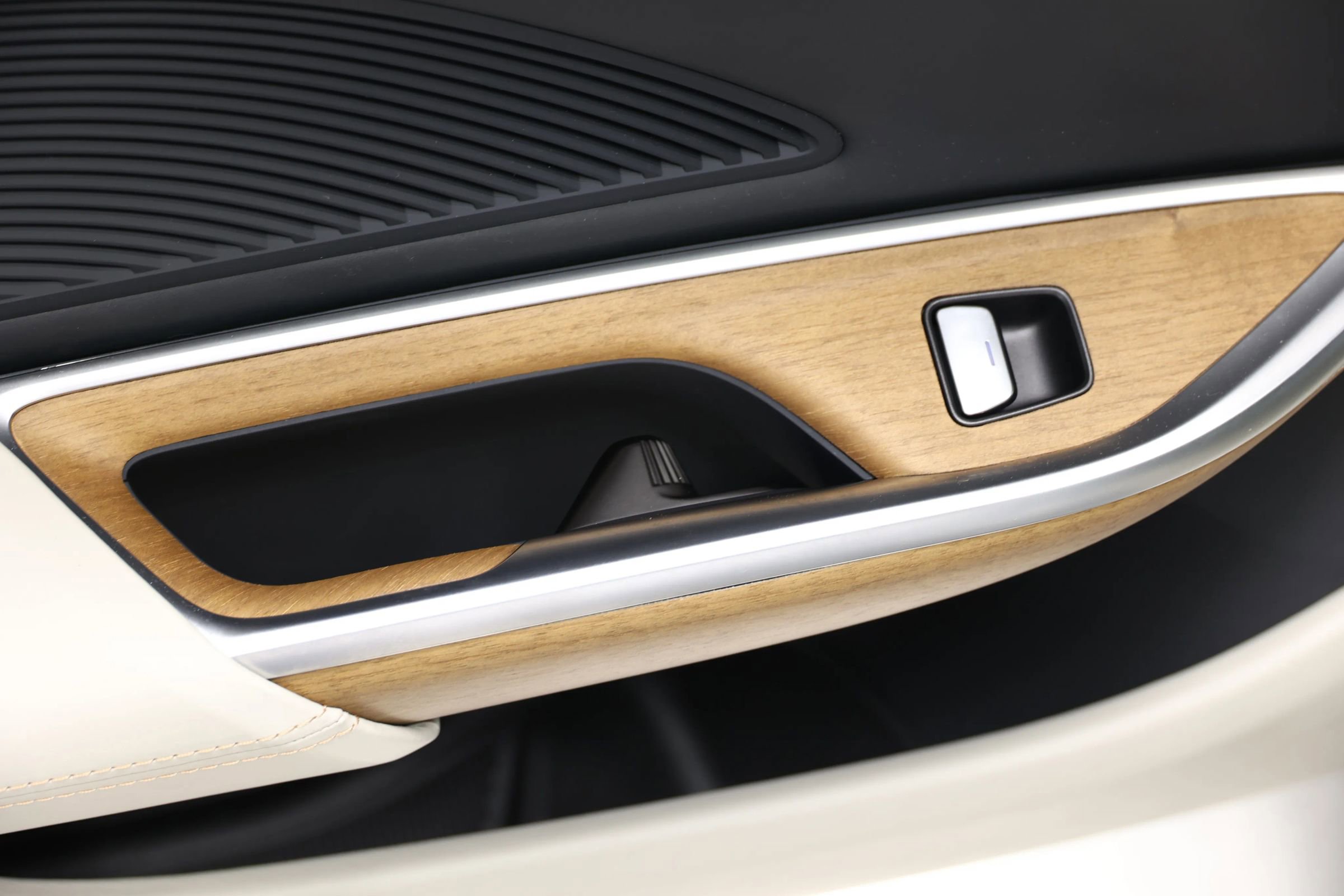 Used 2023 Lucid Air Grand Touring image 47