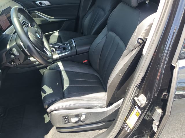 Used 2021 BMW X7 xDrive40i w/ Premium Package AWD/4WD image 24