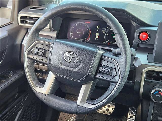 Used 2025 Toyota Tacoma TRD Sport image 10